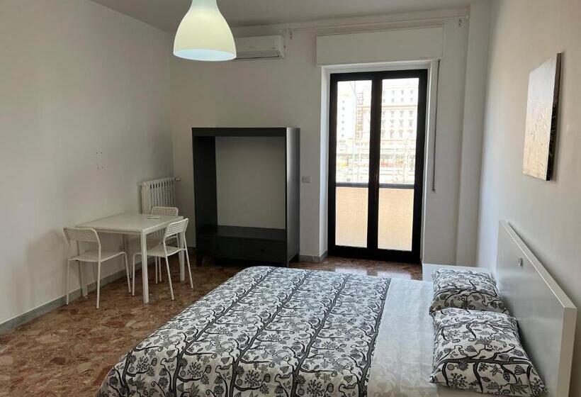 پانسیون Capruzzi Holiday 240