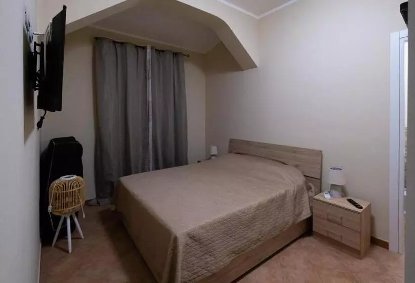 پانسیون Villa Alcmena