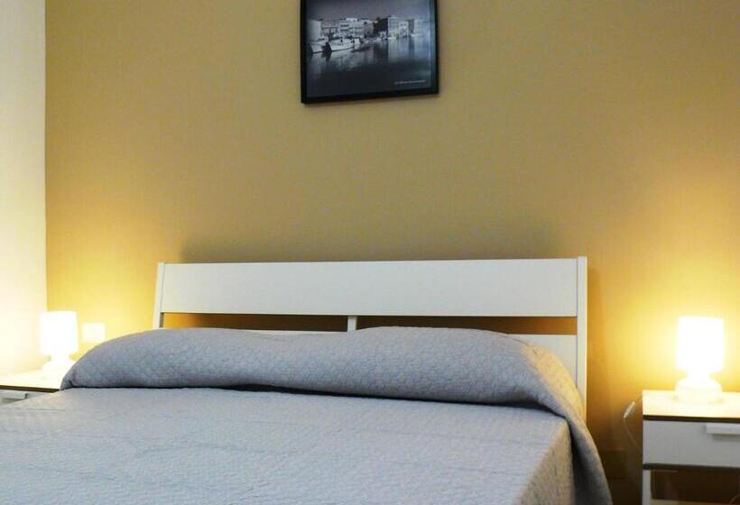 بنسيون Villa Alcmena