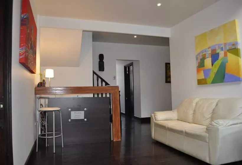 Hostal Barrio Paraiso