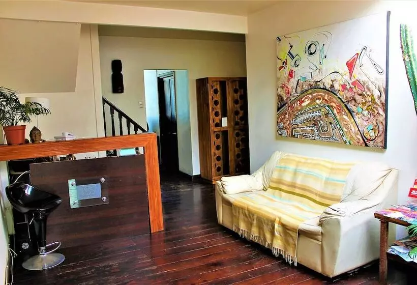 Hostal Barrio Paraiso