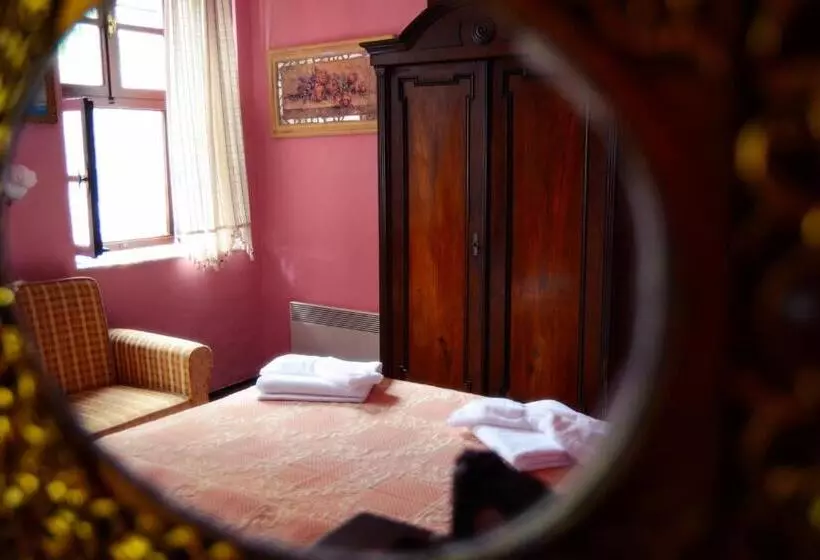 Hotel Cunda Zehra Teyzenin Evi