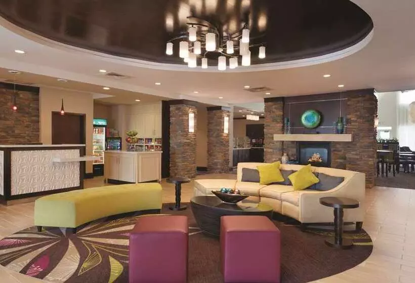 Hotelli Homewood Suites By Hilton Mobile I 65/airport Blvd, Al
