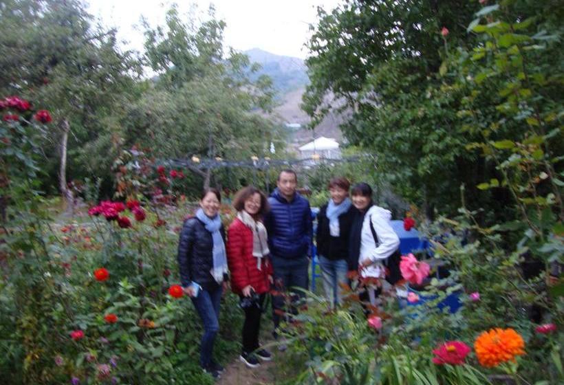 בית מלון כפרי Mira