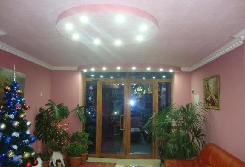 בית מלון כפרי Mira