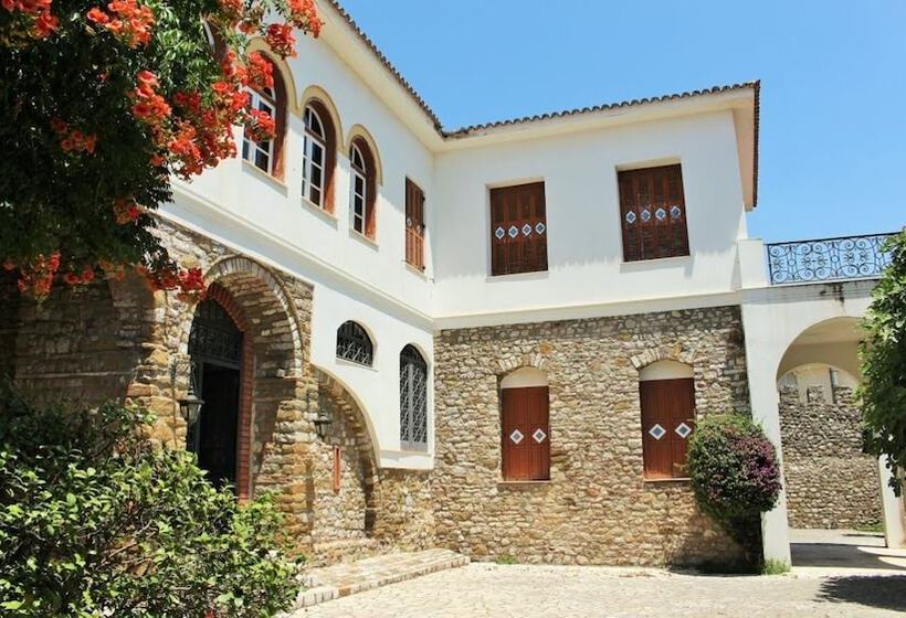 فندق Nafpaktos
