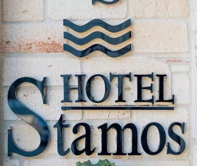 호텔 Stamos