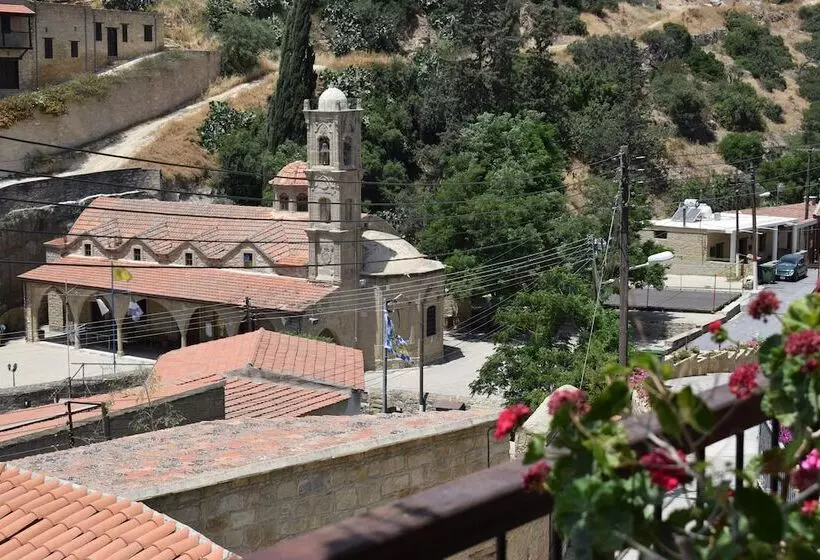 هتل Vasilopoulos House