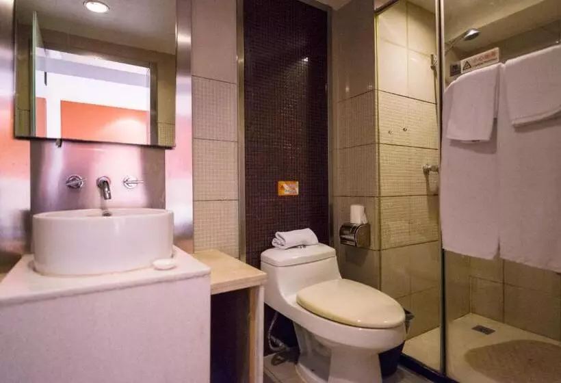 Motel Shanghai Pudong Lianyang New International Expo Centre