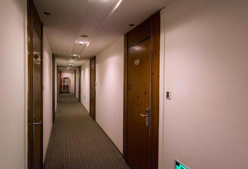 Motel Shanghai Pudong Lianyang New International Expo Centre