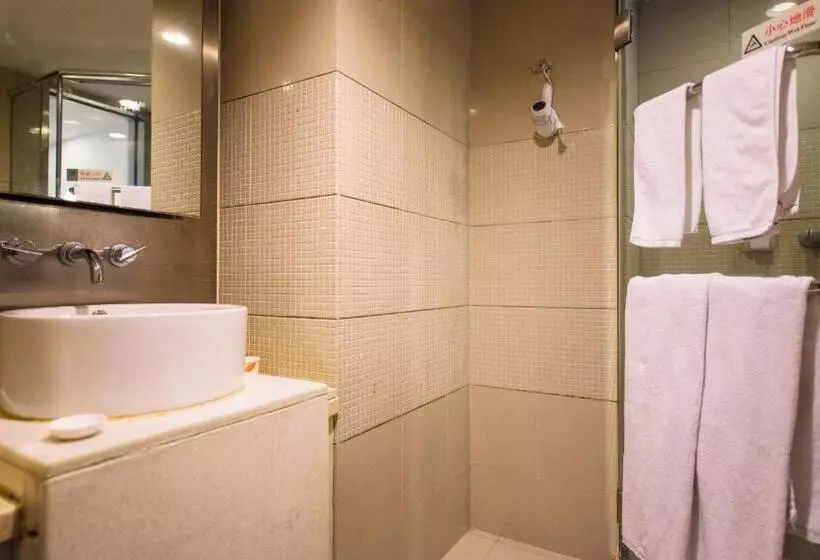 Motel Shanghai Pudong Lianyang New International Expo Centre