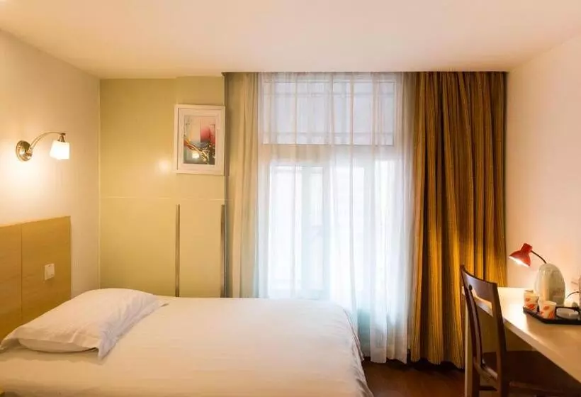 Motel Shanghai Pudong Lianyang New International Expo Centre