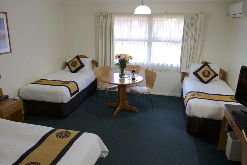 Pegasus Motor Inn And Serviced Apartments