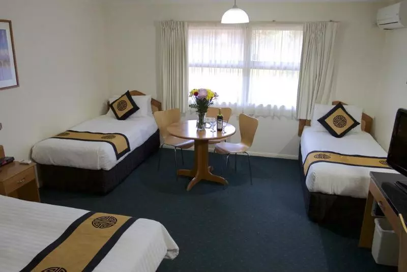 Pegasus Motor Inn And Serviced Apartments