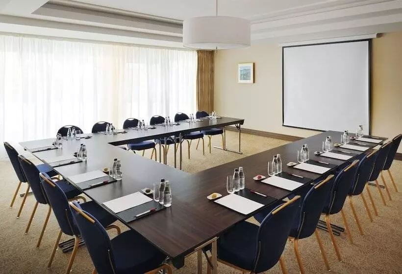 Saad Hotel Astana