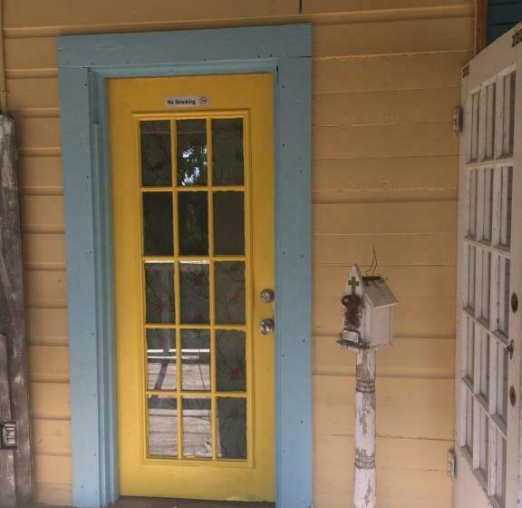 旅馆 Acorn Hideaways Canton Sweet Tweet Guesthouse King Bed