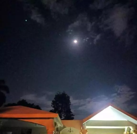 تختخواب و صبحانه Paraiso Hortensia Ecolodge