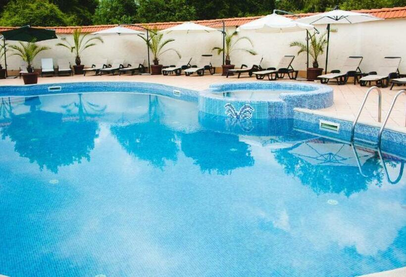 Family Hotel Shipkovo