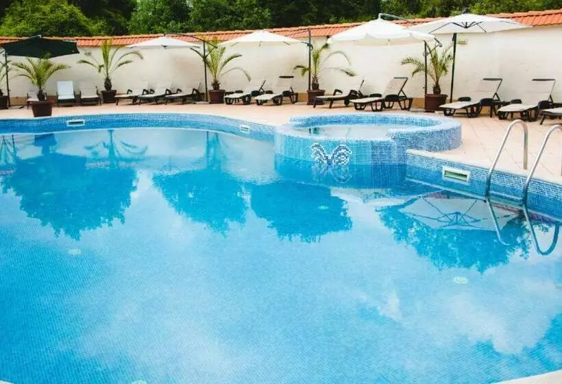 Family Hotel Shipkovo