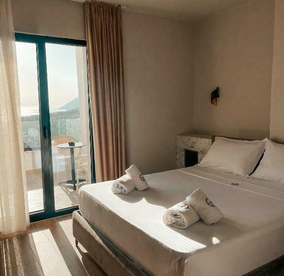 هتل Gogo S Boutique