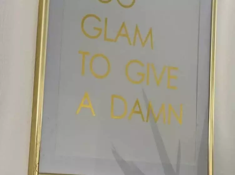 2 Bed Grade 2   Dates Back To 1500 S