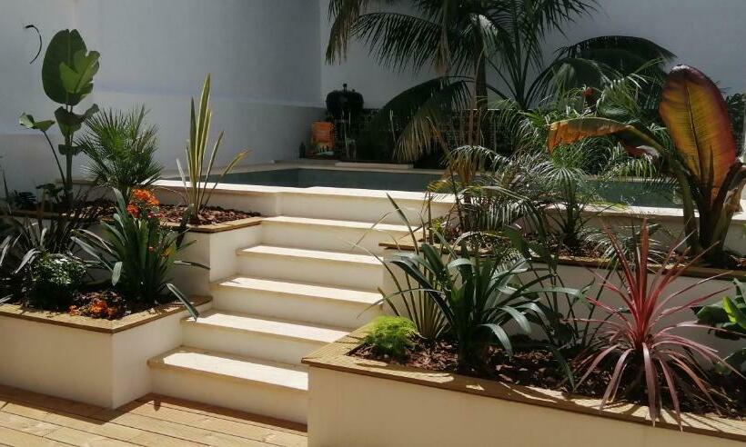 住宿加早餐  Oasis De Bornos