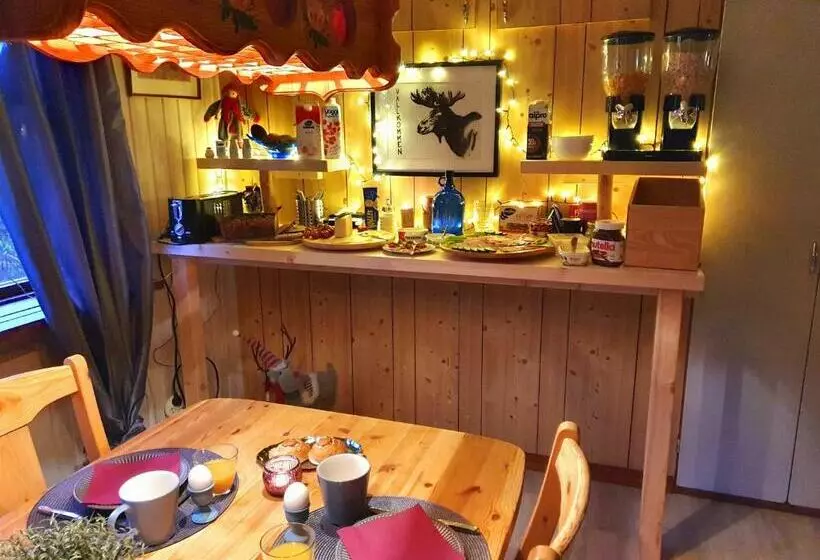 Aamiaismajoitus (B&B) Schnieder S Stuga