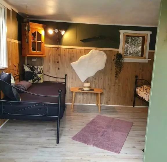 Aamiaismajoitus (B&B) Schnieder S Stuga