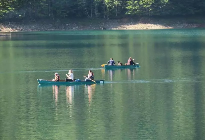 Cheriedel Bed & Breakfast & Art Gallery