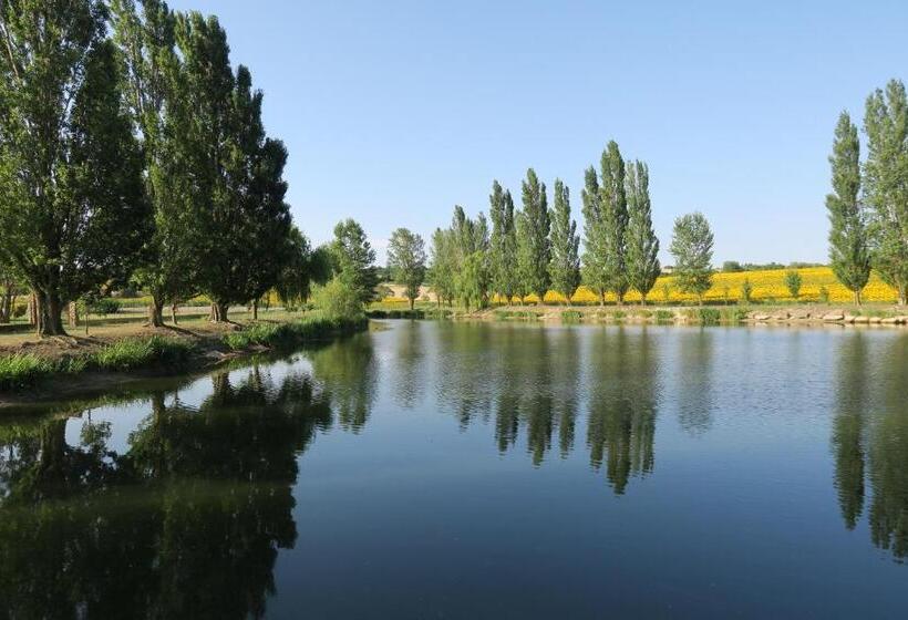 Cheriedel Bed & Breakfast & Art Gallery