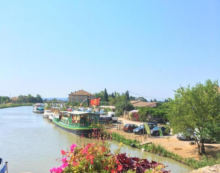 Cheriedel Bed & Breakfast & Art Gallery