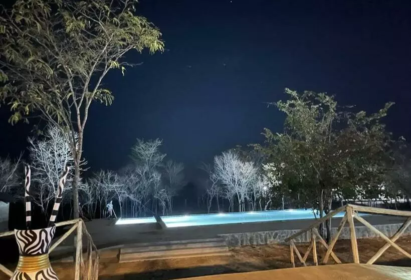 リゾートホテル Camp Atupele