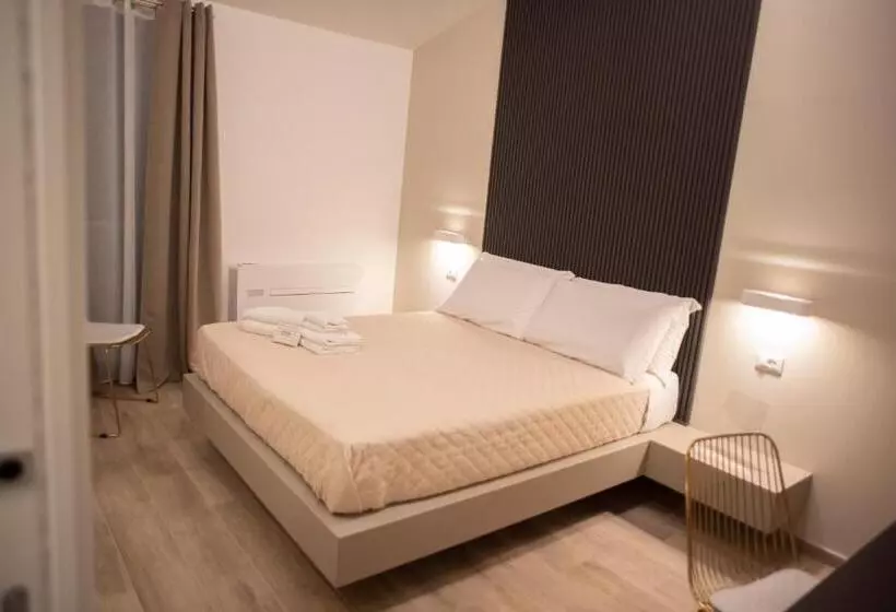 تختخواب و صبحانه House Room Civico 56