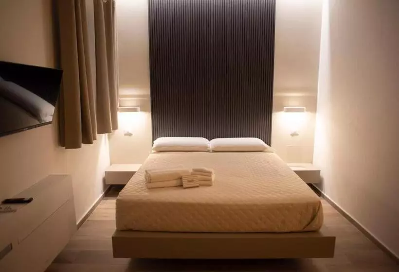تختخواب و صبحانه House Room Civico 56