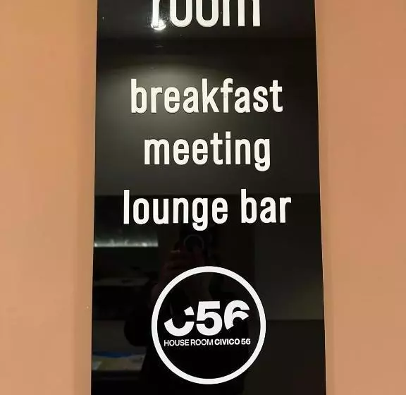تختخواب و صبحانه House Room Civico 56