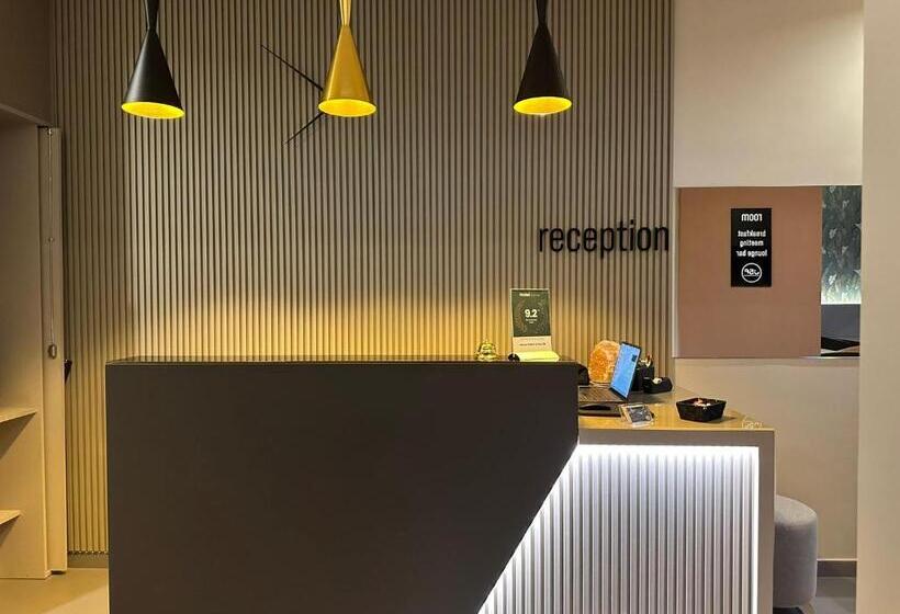 تختخواب و صبحانه House Room Civico 56