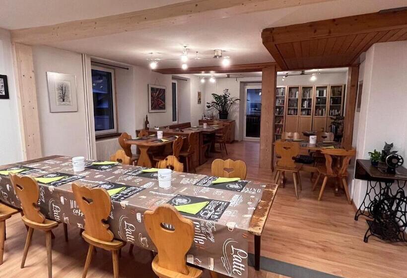 Chrona Bed & Breakfast