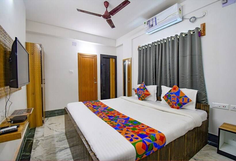 Hotel Fabexpress Amar Raj Villa   Nr Eco Park