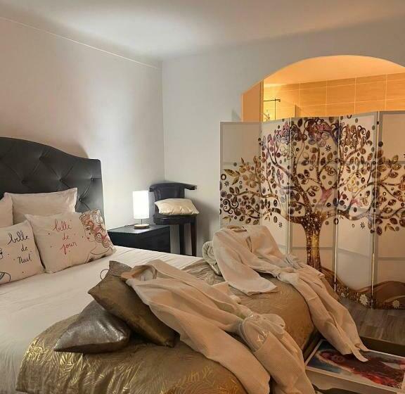 La Romana Luxe Et Sérénité Au Cœur De Saint Tropez Suites Spacieuses Avec Jardin Enchanteur