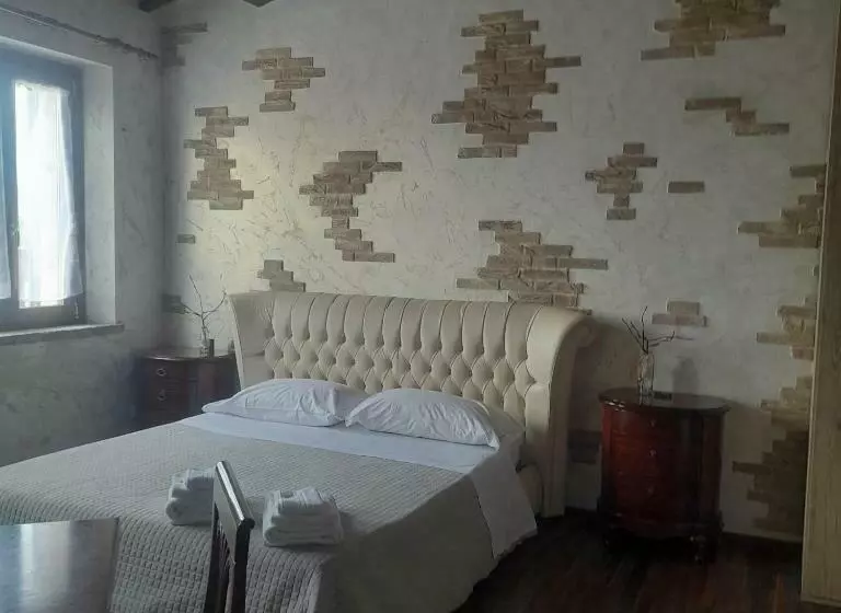 تختخواب و صبحانه Casale Della Rosa
