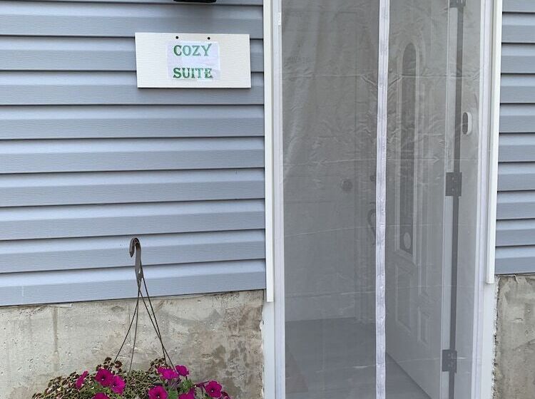 Ambiance By The Falls Cozy Suite