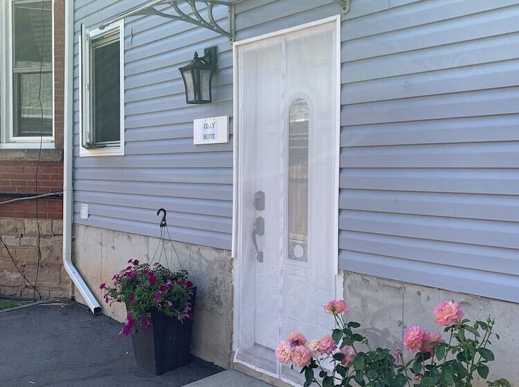 Ambiance By The Falls Cozy Suite