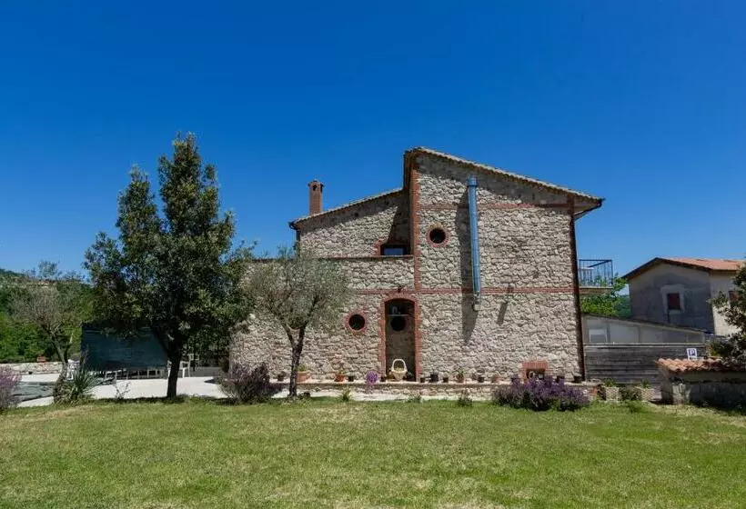 Hotelli Agriturismo Locanda Nina Irpinia