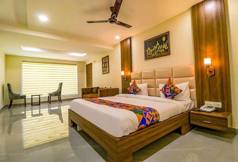 Fabhotel Prime K9 Regency