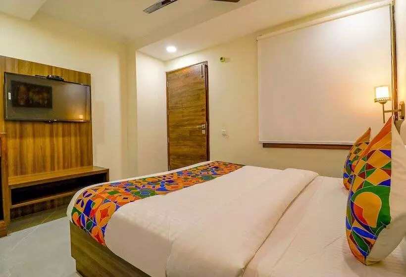 Fabhotel Prime K9 Regency