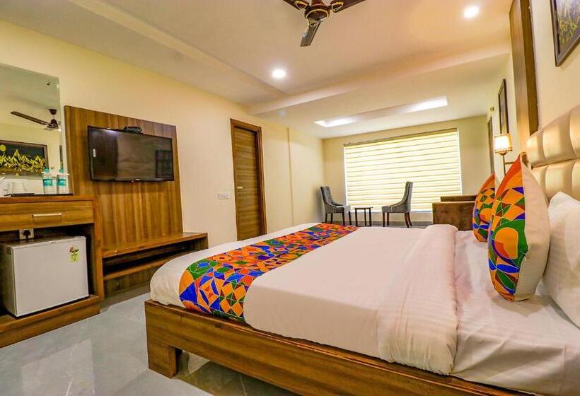 Fabhotel Prime K9 Regency