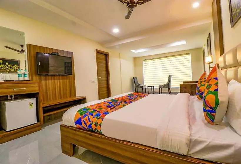 Fabhotel Prime K9 Regency