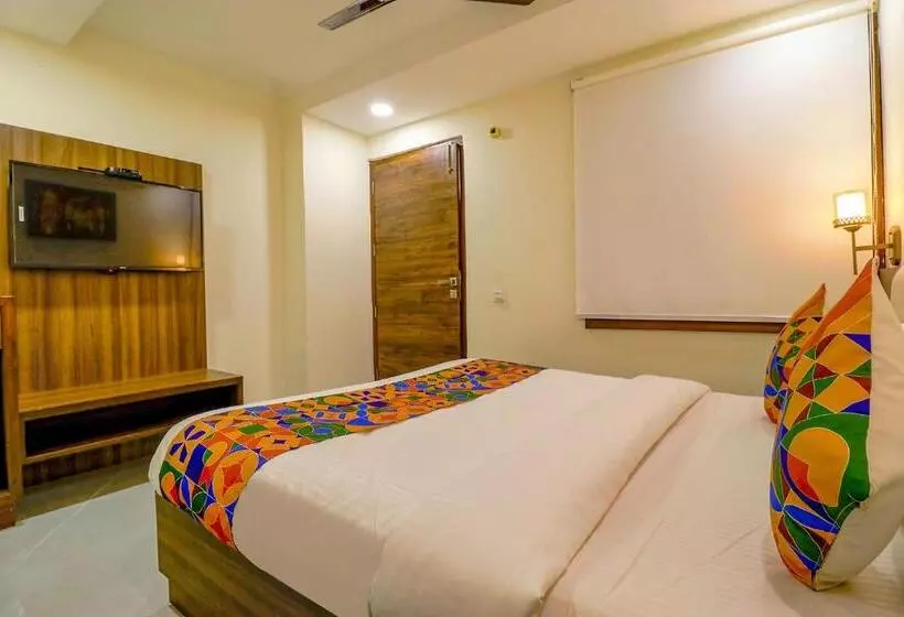 Fabhotel Prime K9 Regency