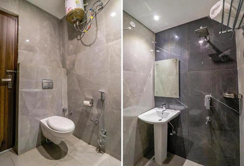 Fabhotel Prime K9 Regency