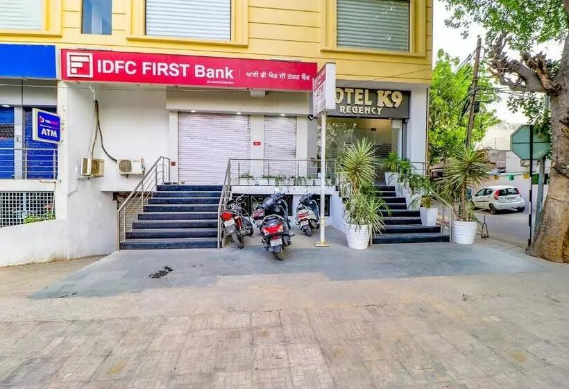 Fabhotel Prime K9 Regency